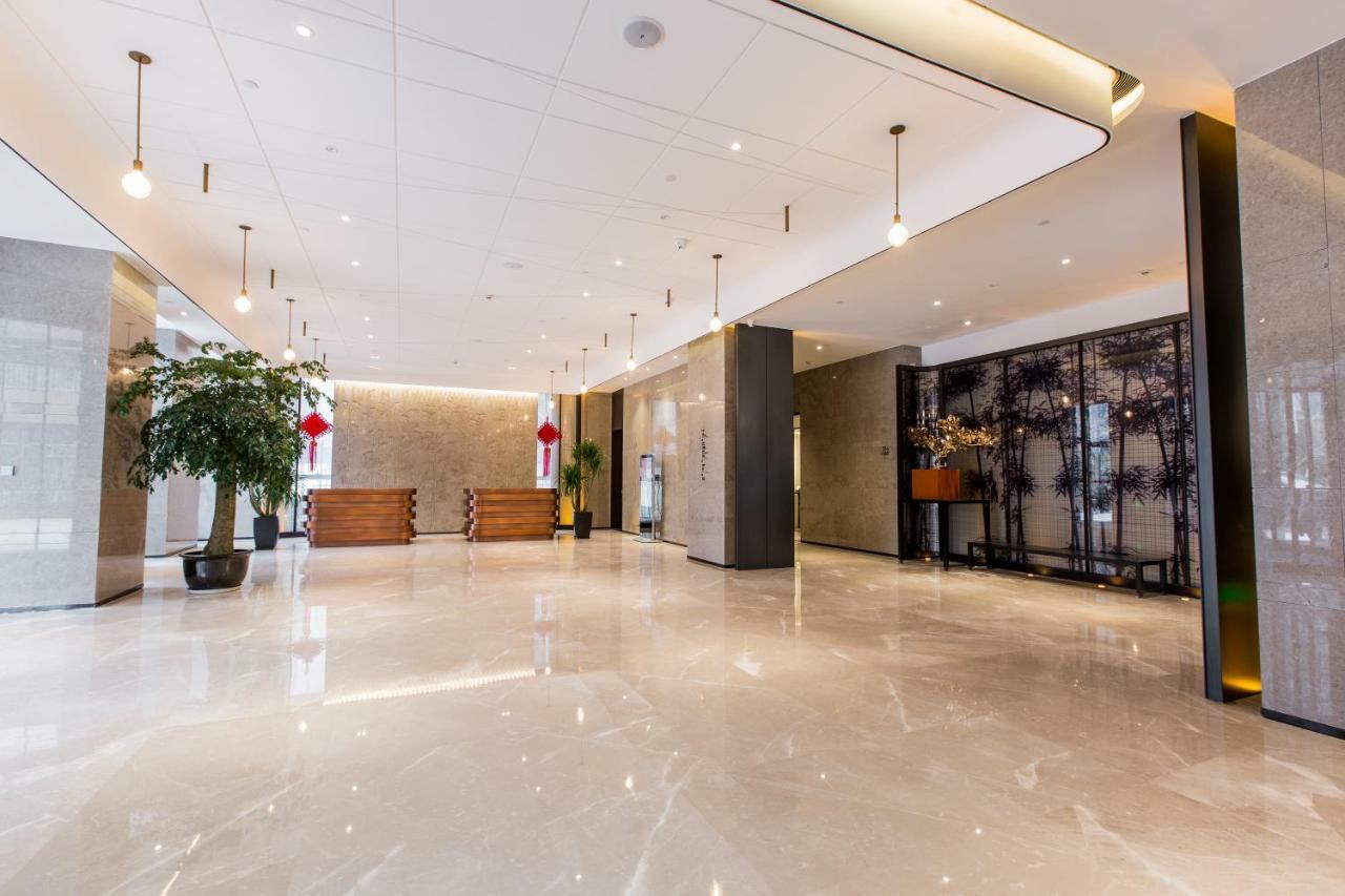 Howard Johnson By Wyndham Life Zhuoyuan Ningbo Esterno foto