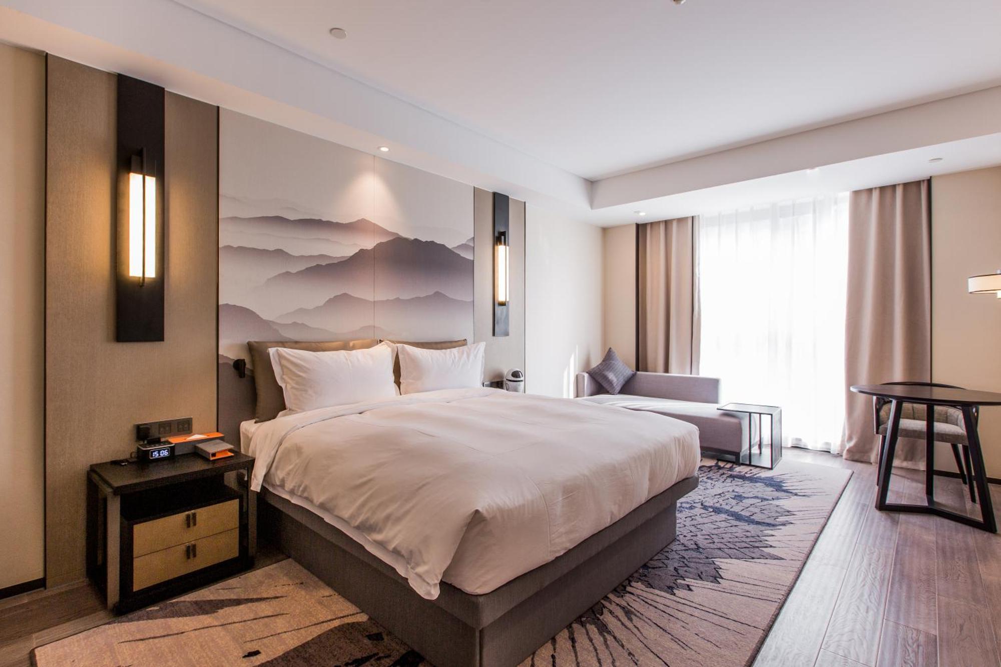 Howard Johnson By Wyndham Life Zhuoyuan Ningbo Esterno foto